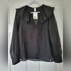 - NEW H&M Black Sheer Blouse